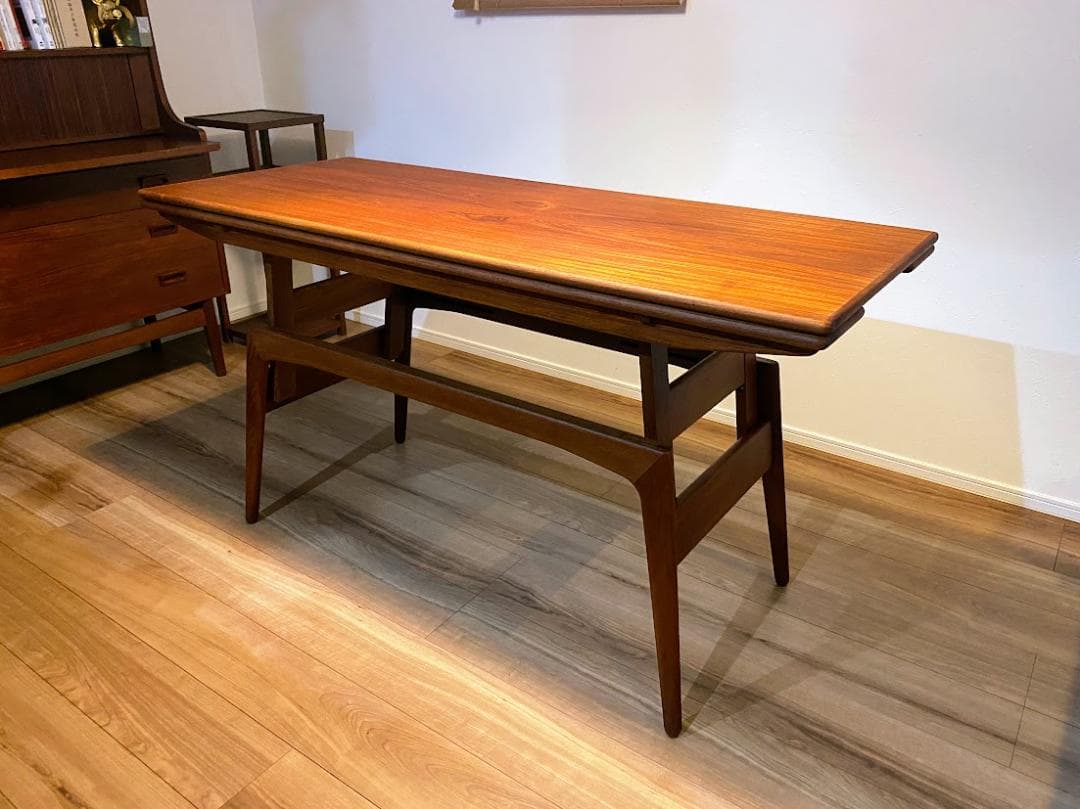 1960s デンマーク製 チーク エレベーターテーブル 仕上済