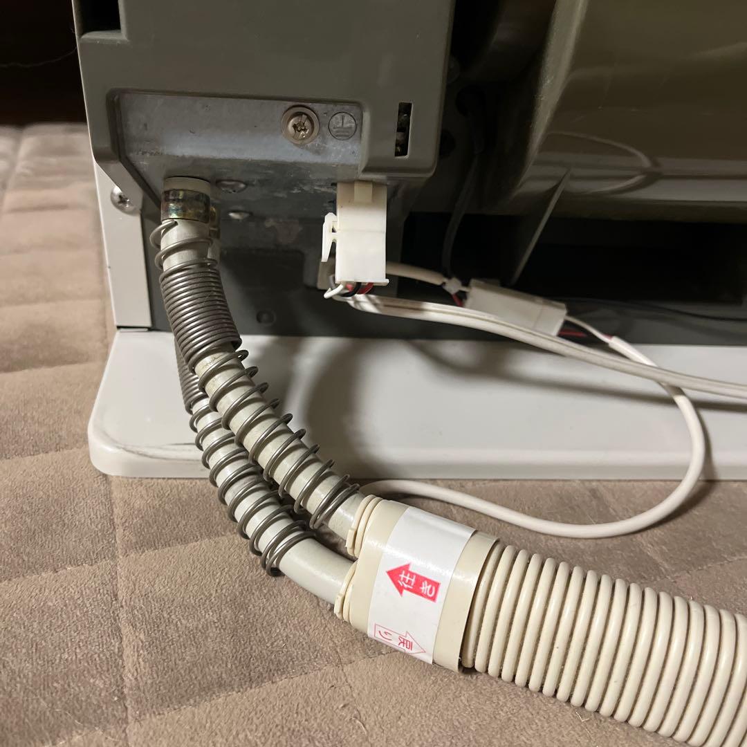 富士通温水ルームヒーターホットマン