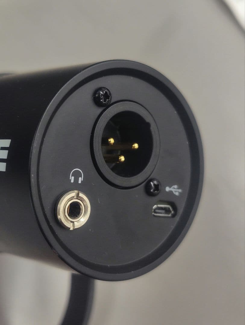 SHURE MV7 アーム付き