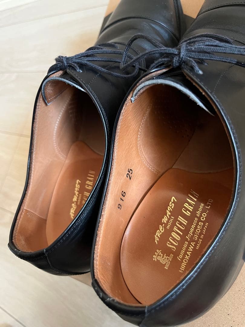 スコッチグレイン 黒 ストレートチップ 25cm