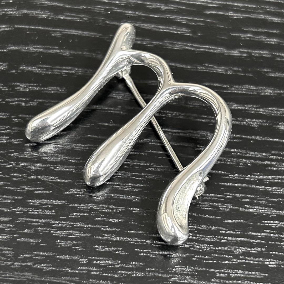 ティファニー ブローチ イニシャル エム m ピンバッチ シルバー925 箱付き