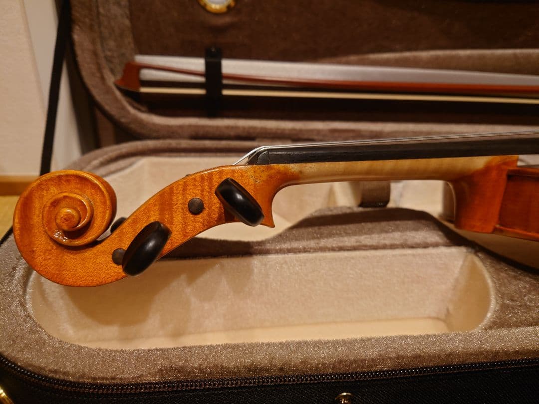 中古美品】4/4サイズ ピエトロ フューメビアンカ バイオリン セット