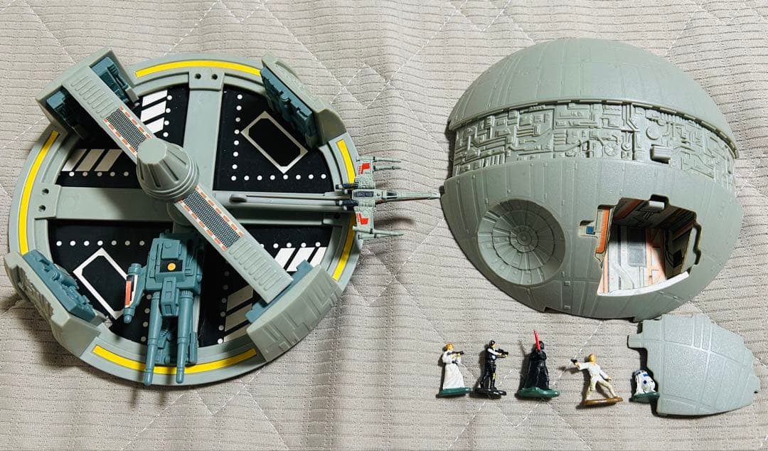 スターウォーズ　ミニチュアフィギュア　ルーク　レイア　ハンソロ　ダースベイダー等