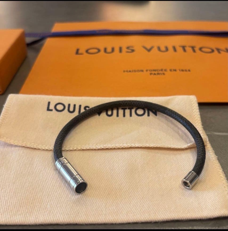 LOUIS VUITTON ルイ・ヴィトン ブレスレット キープイット