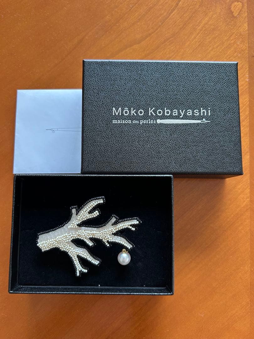 小林モー子 裁ちバサミブローチ maison des perles Maison des perles