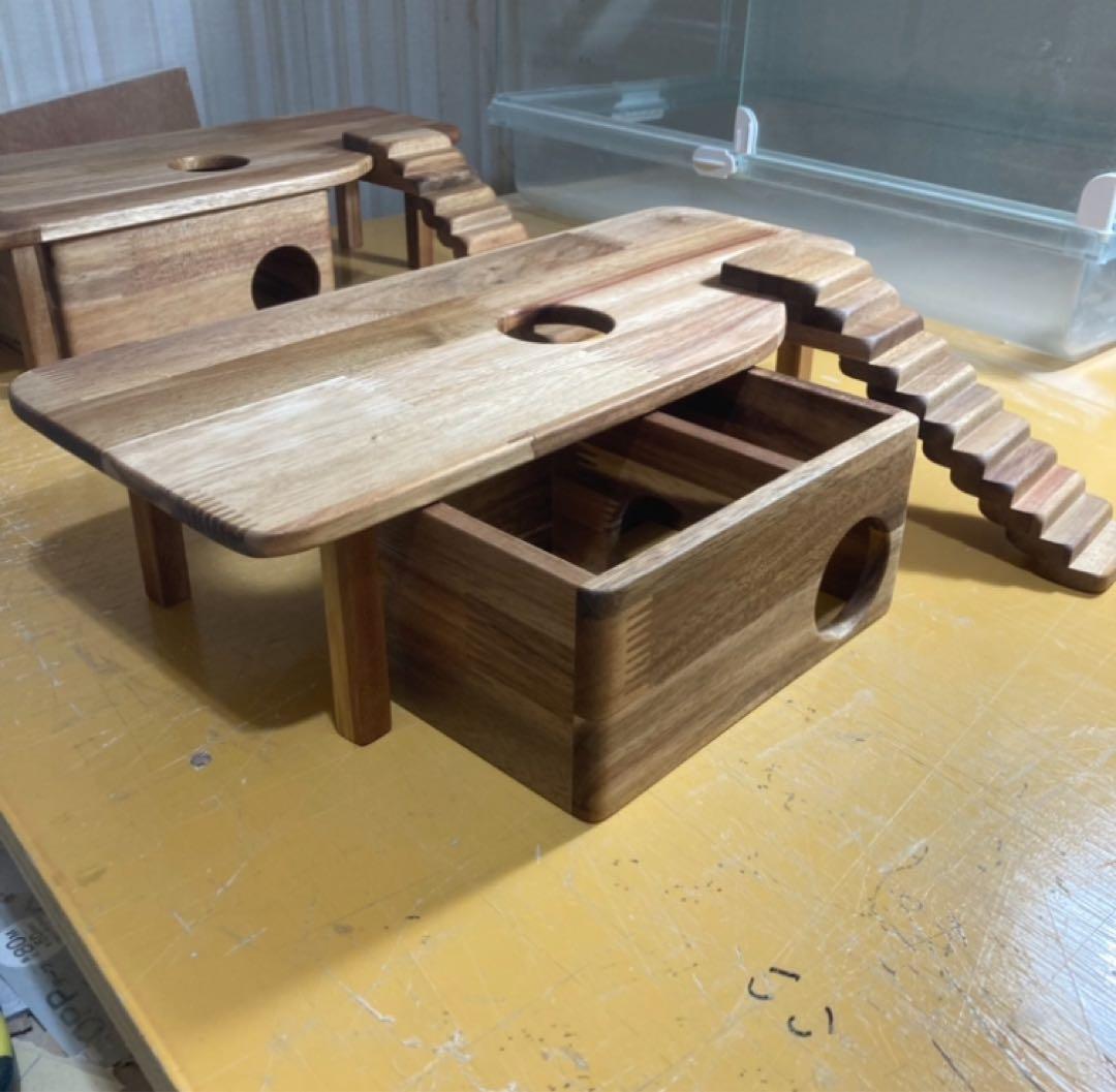 ぷんぷん様専用 ハムスター パンテオン9045用 ロフト巣箱 (グラス