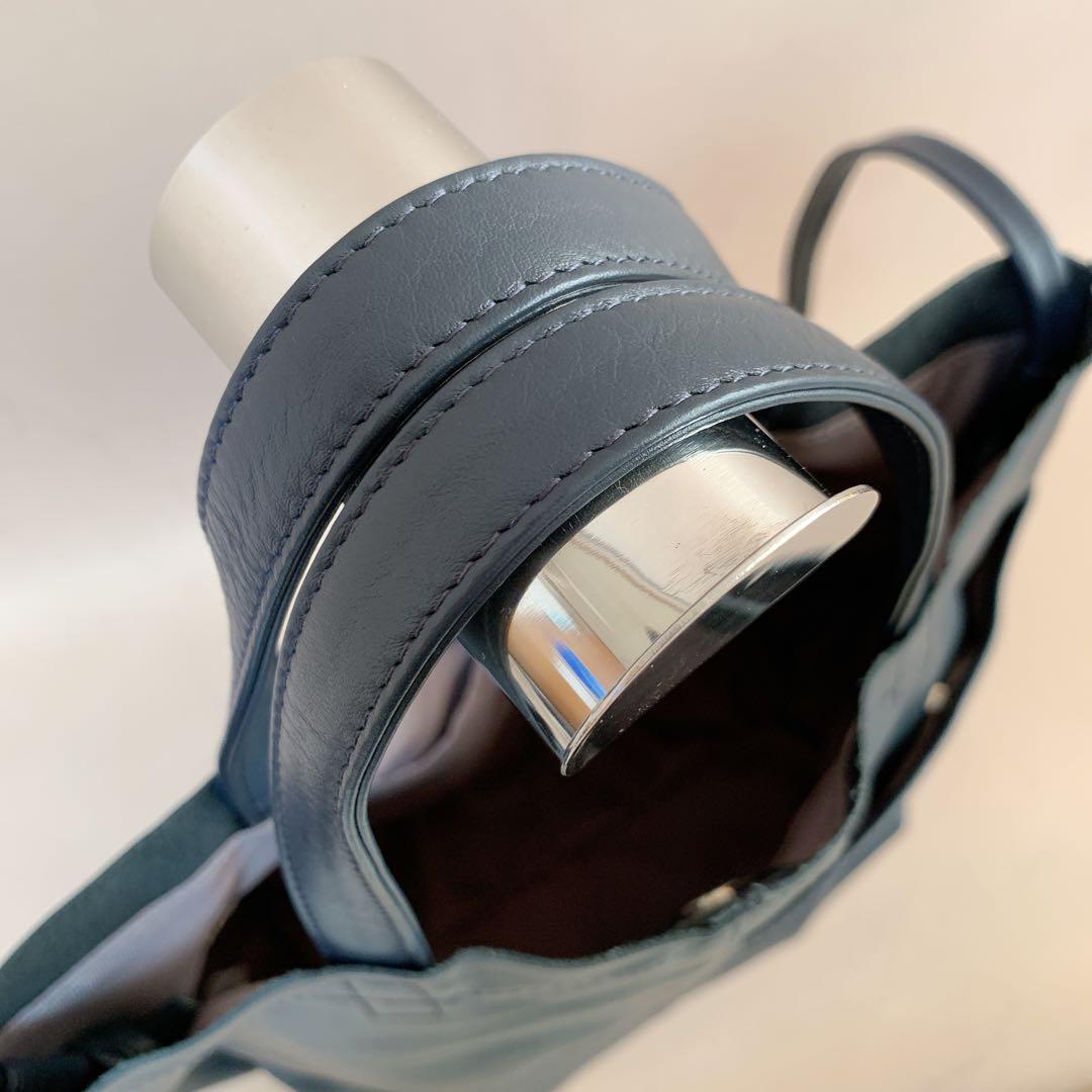 イアパピヨネ センターポイントトートバッグ S《牛革/2way/軽量》ネイビー