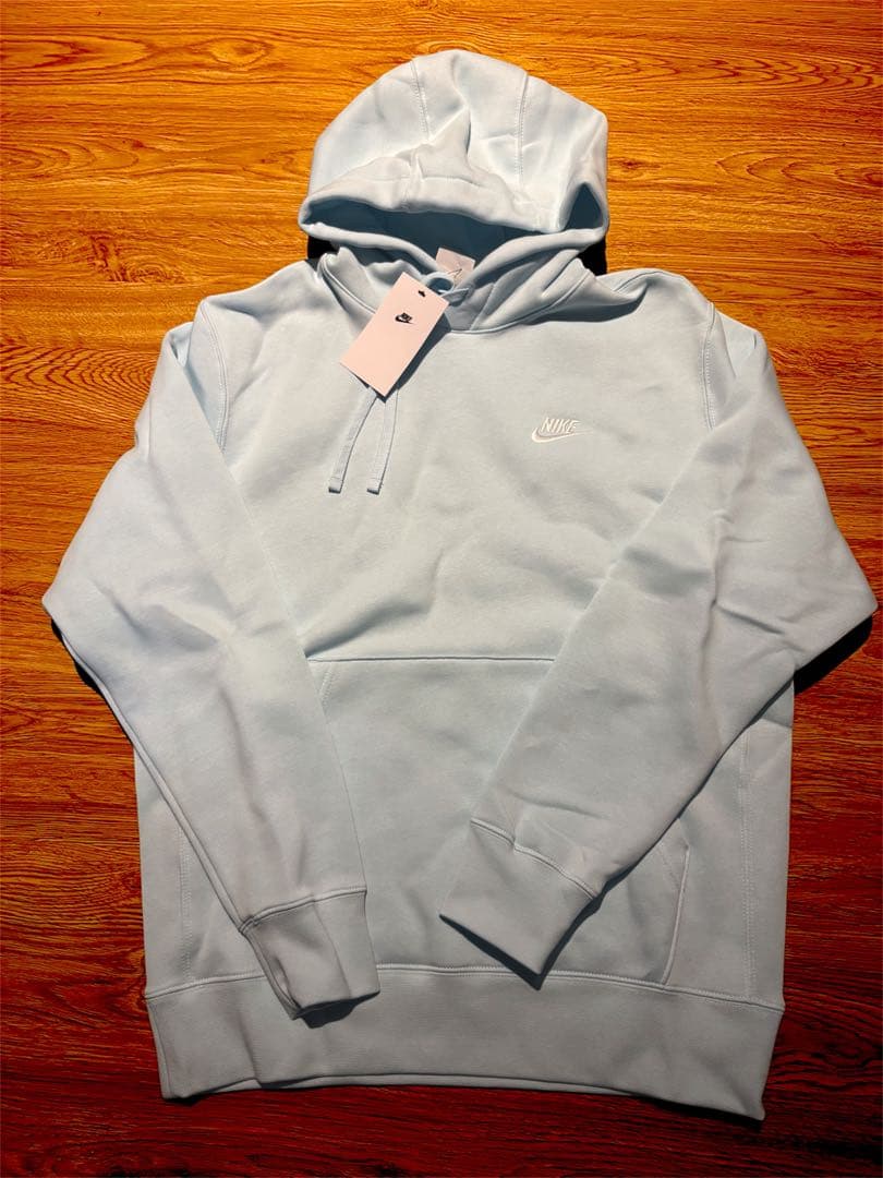 NIKE 新品未使用　フーディー　パーカー　裏起毛　Mサイズ