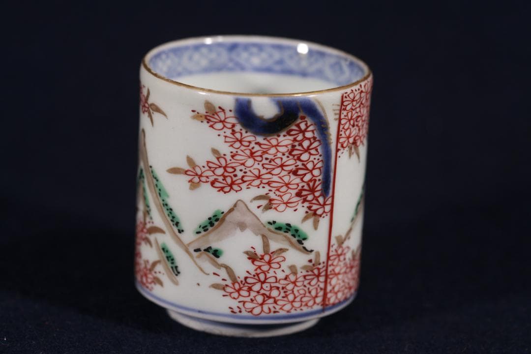996　古伊万里大型金襴手奈良吉野桜満開図覗猪口　無傷　江戸中期　花見
