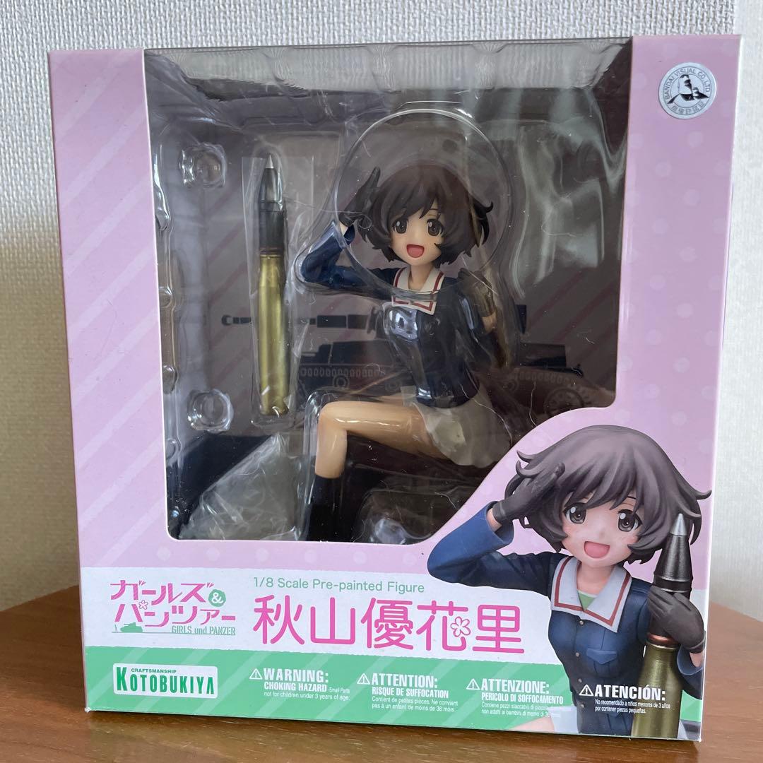 秋山優花里 1/8スケールフィギュア KOTOBUKIYA