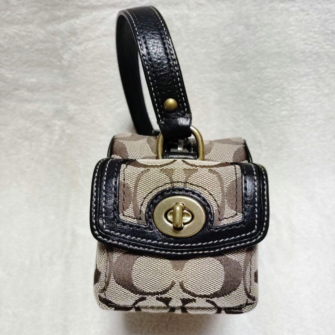 コーチ　ワンショルダーバッグ　ターンロック　シグネチャー　マルチストラップ　美品