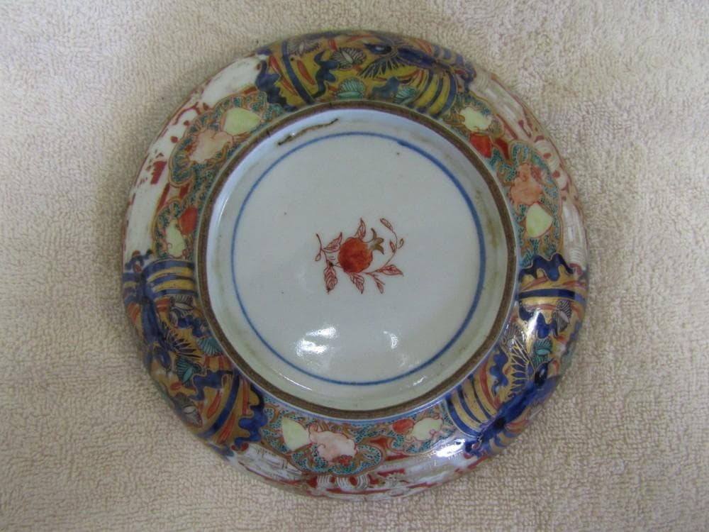 色絵 牡丹雀文稜花中皿 献上手