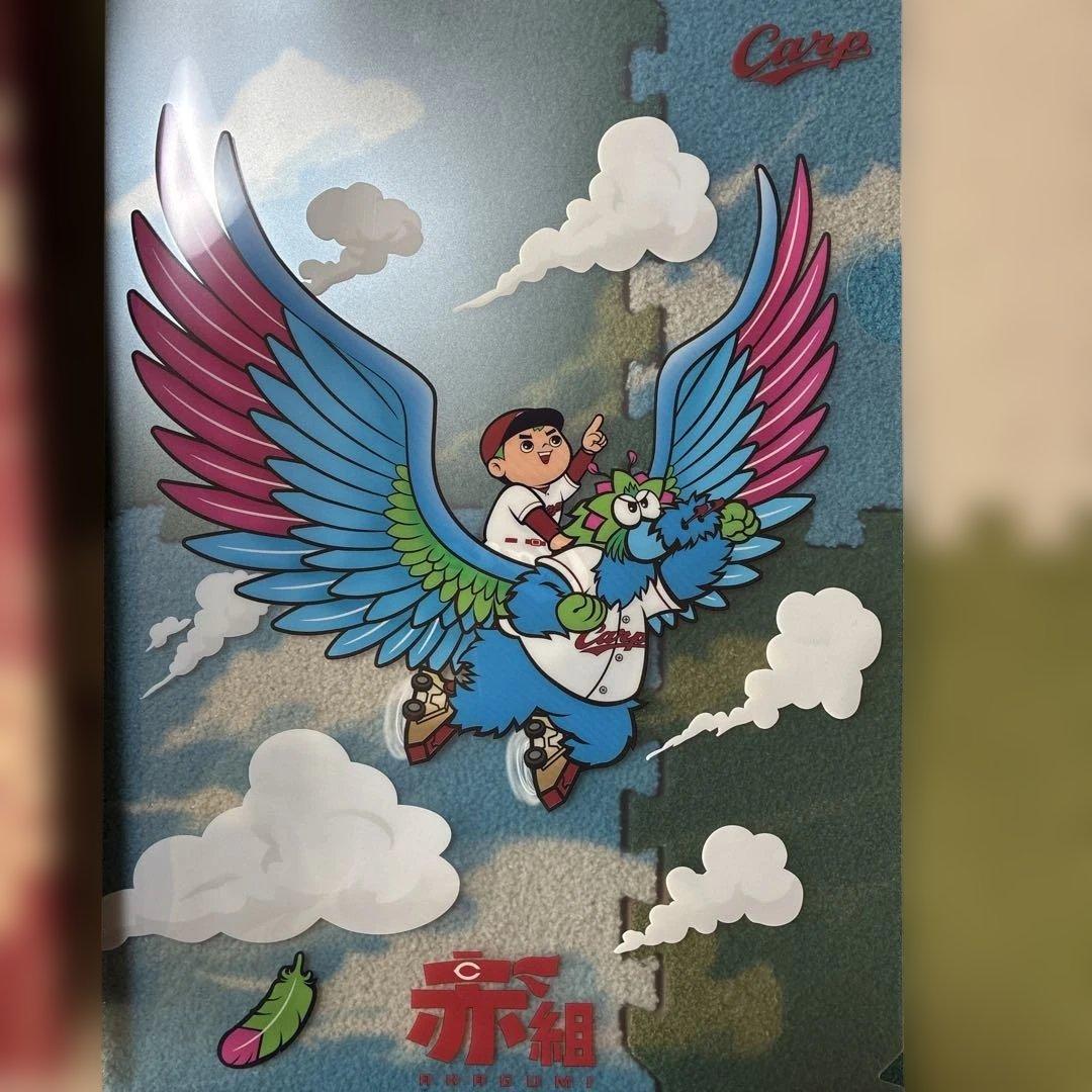 2026年広島カープ新入団選手発表記念Tシャツ、サイン色紙 （赤木選手