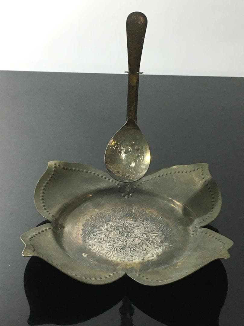 イギリス製 アンティークシルバープレート 台 スプーン ティー アール