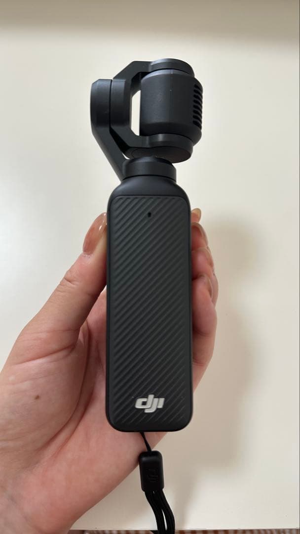 美品 Osmo Pocket3 │ 3脚付 │ 新品購入後数日使用