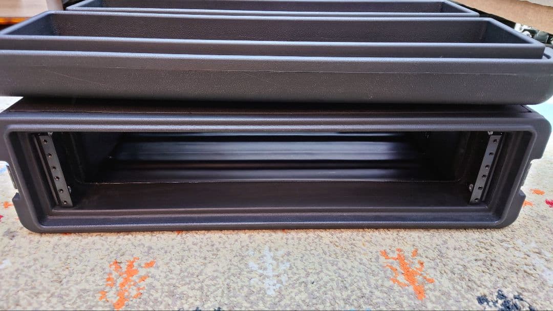 SKB (エスケービー) R2S 2Uラックケース シャローラック