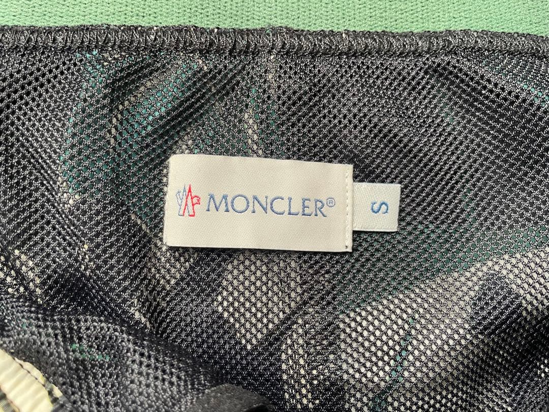 美品】MONCLER モンクレール 正規品 スウィムショーツ ボタニカル柄 S