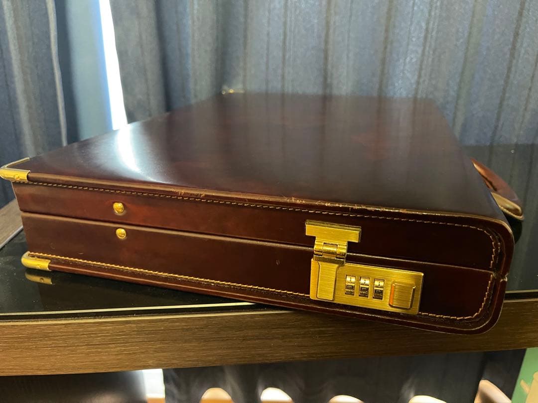 Peroni ペローニ　アタッシュケース