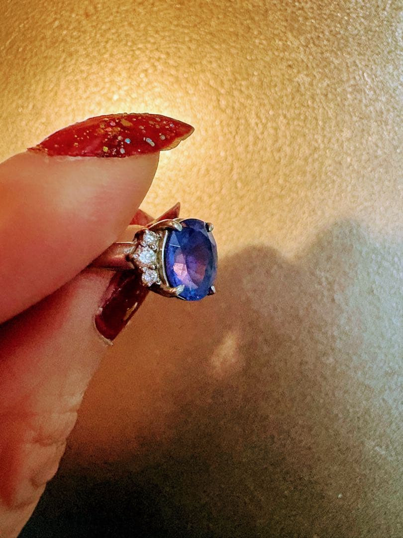 タンザナイトダイヤモンドリング