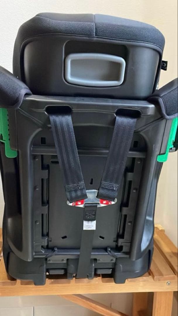 Joie エレベート R129 車用チャイルドシート ブラック