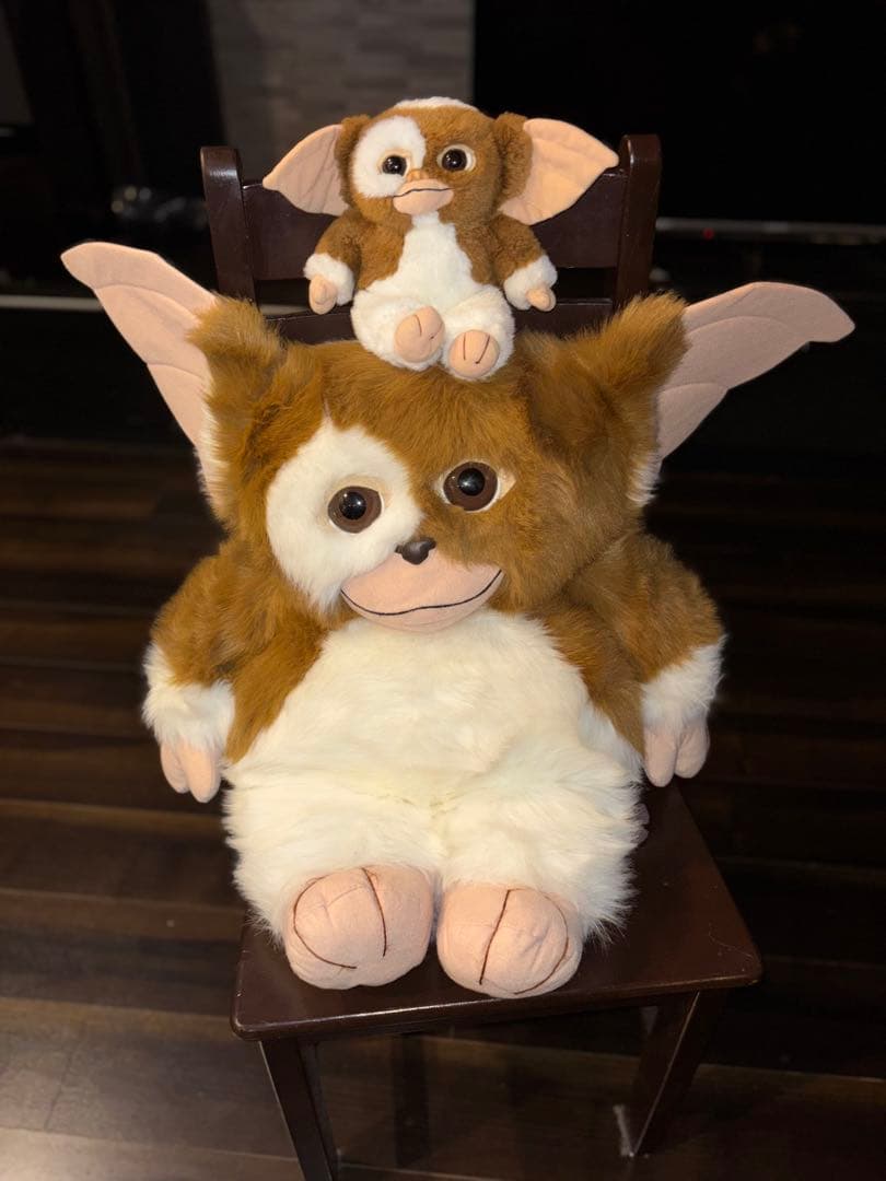 グレムリン2 特大お座りギズモのぬいぐるみ