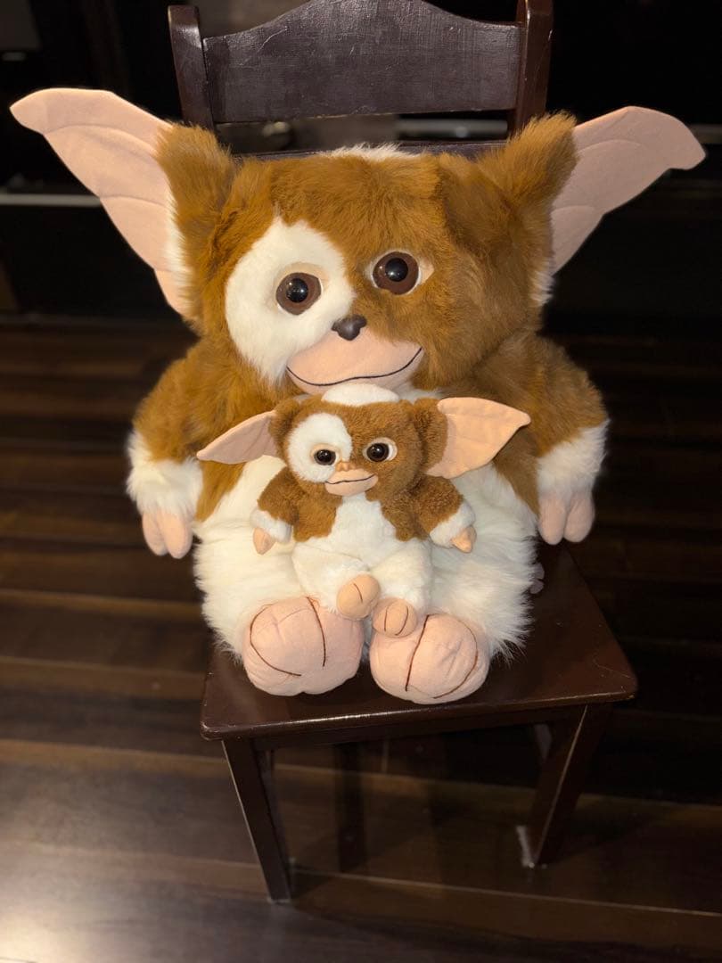 グレムリン2 特大お座りギズモのぬいぐるみ
