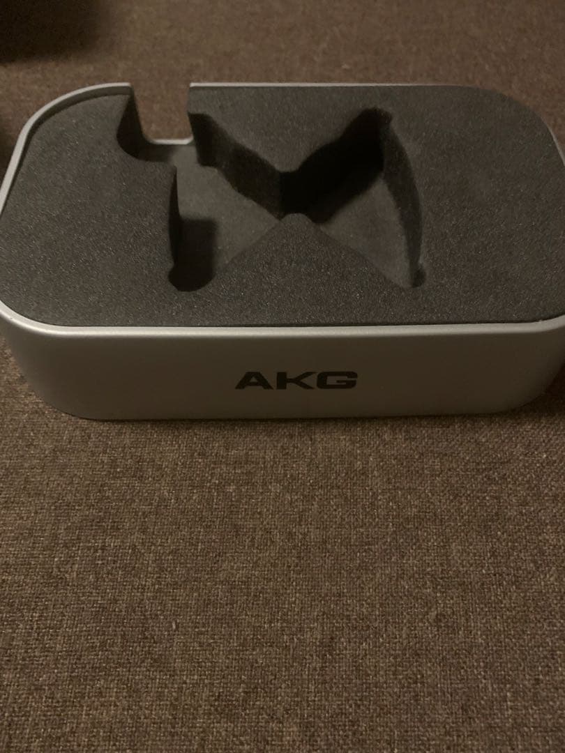AKG K701 プレミアムクラスヘッドフォン 4.4mm