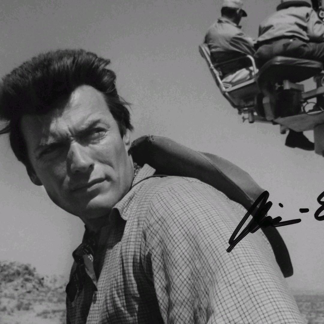 クリント・イーストウッド直筆サイン入り超 大型写真…夕陽のガンマン…