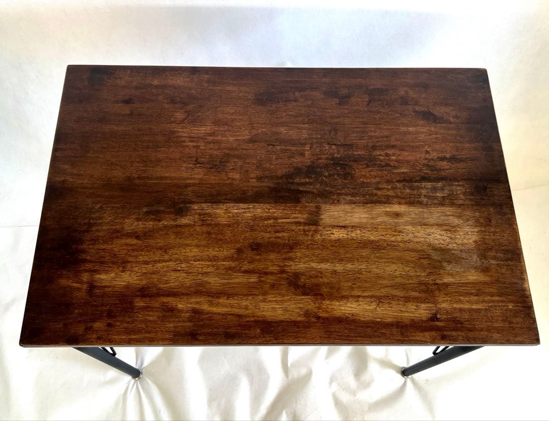 小ぶりな木の天板テーブル・作業台・85×55・高さ71.5cm