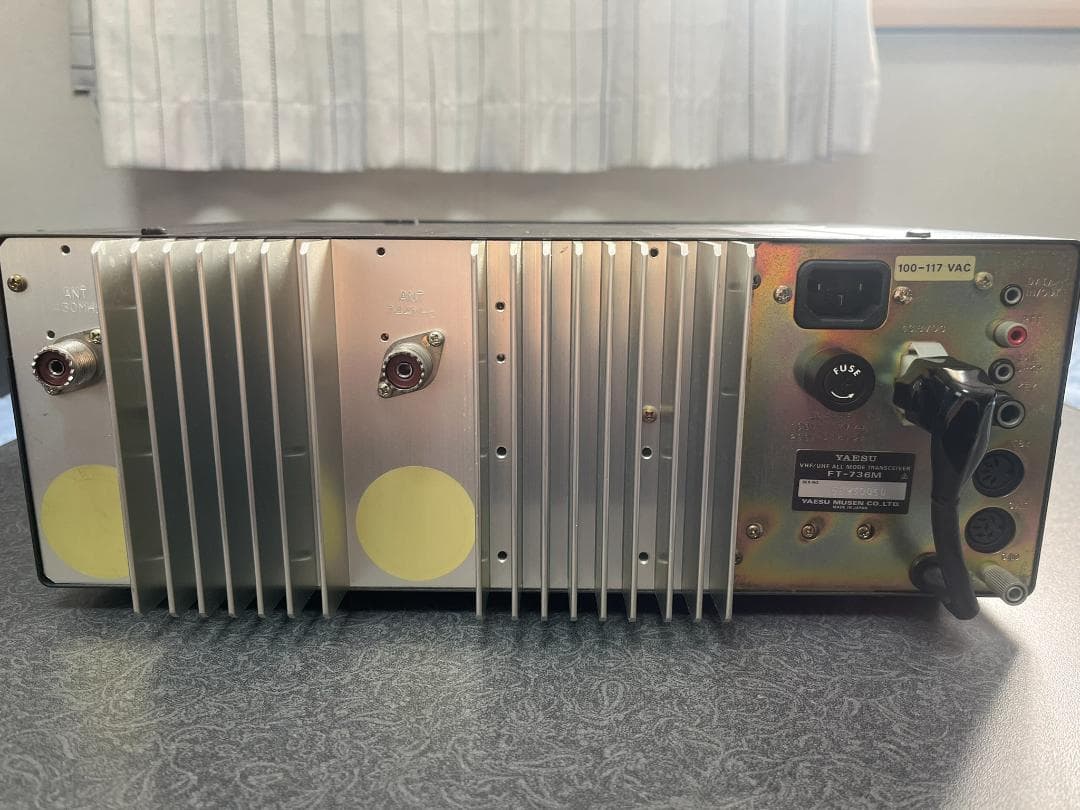 ヤエス YAESU FT-736M (25W)トランシーバー144,433MHz