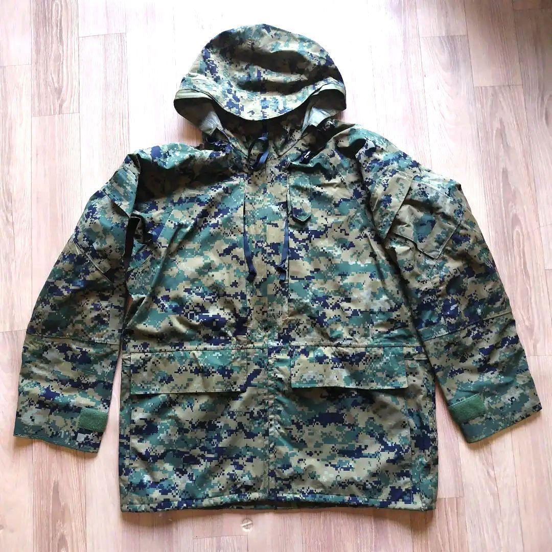 希少サイズ米軍ECWCS ゴアテックスパーカーmedium/short