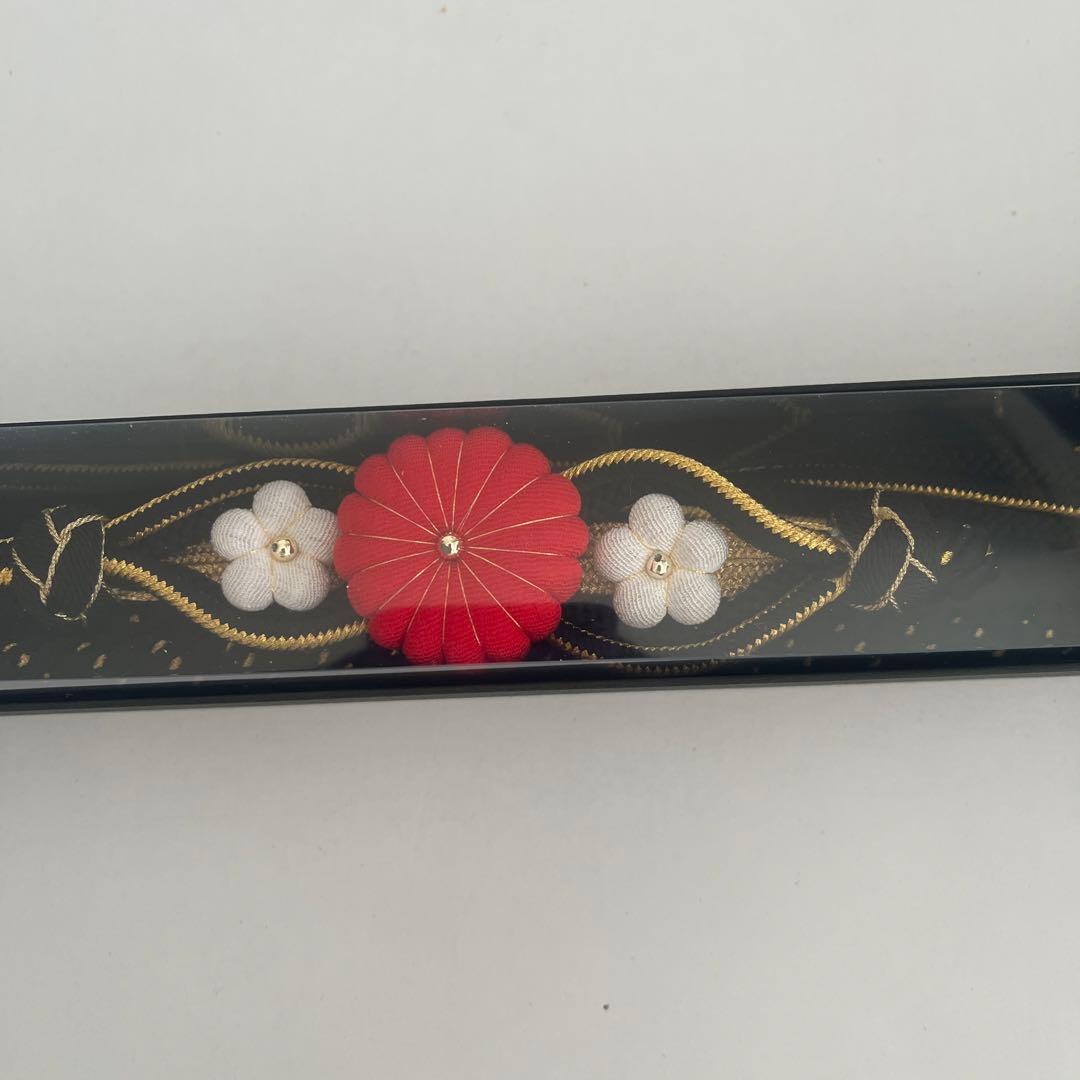 美品　振袖　成人式　帯締め　帯〆　帯留め　万寿菊　黒　定価2万　高級　上品 楽天市場】振袖用 飾り付万寿菊 帯締め 黒 帯締 おびじめ 成人式 結婚