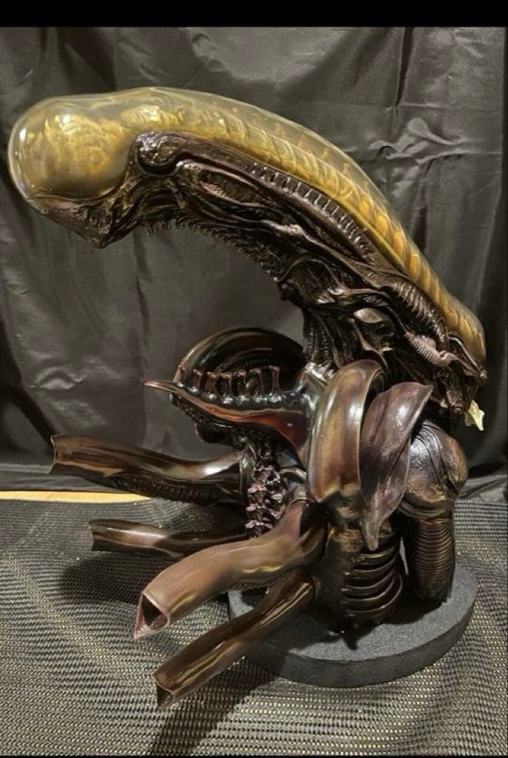 特別値下げ‼️フューチャーモデルズ　 エイリアンバスト塗装済み完成品スタチュー