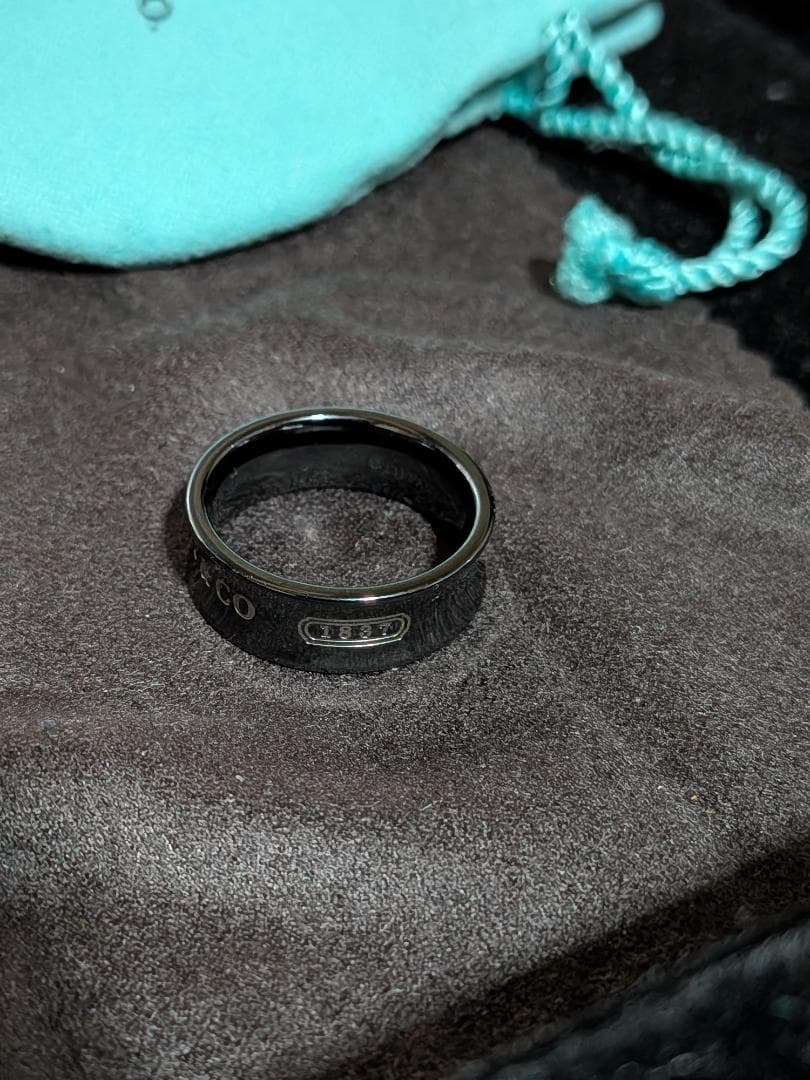 中古　TIFFANY&Co.　ナローチタンリング