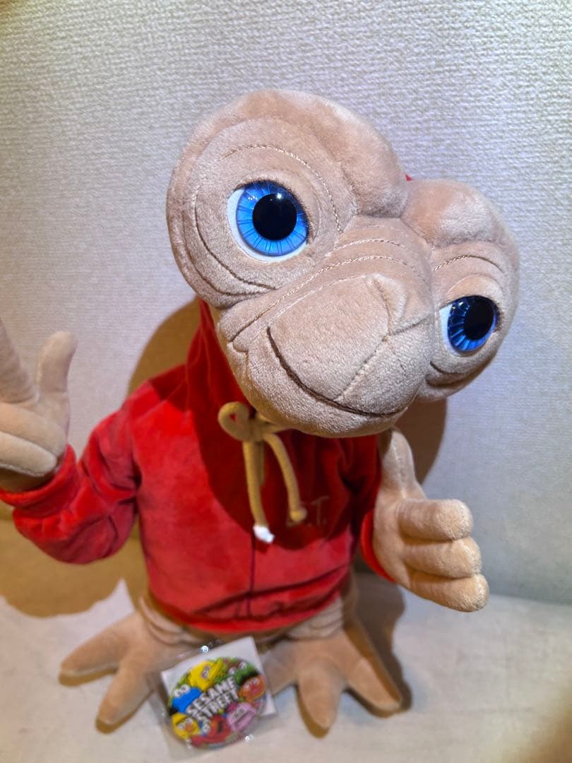 E.T. ぬいぐるみ　 セサミストリート缶バッジ