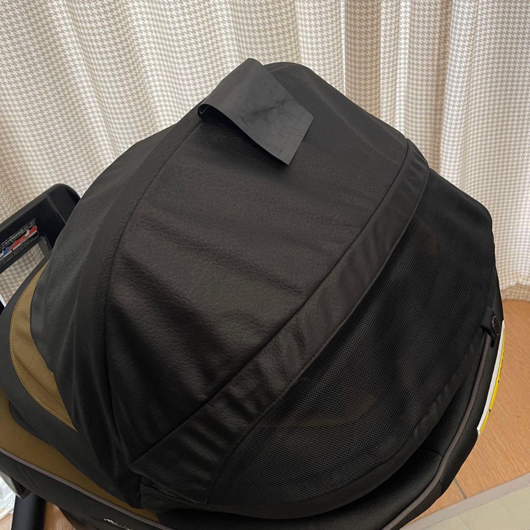 極美品！コンビ シートベルト式　ネルーム EG NF-550 チャイルドシート