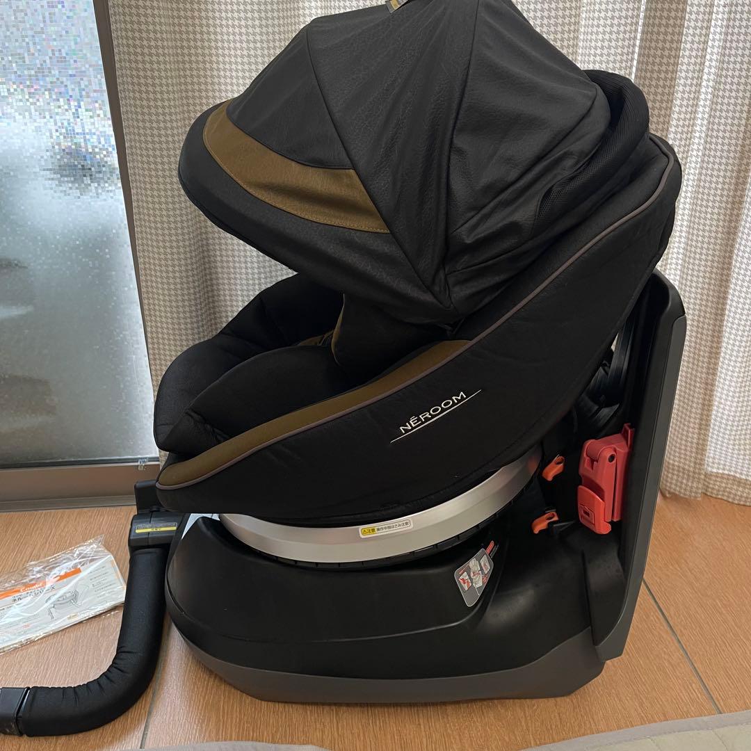 極美品！コンビ シートベルト式　ネルーム EG NF-550 チャイルドシート