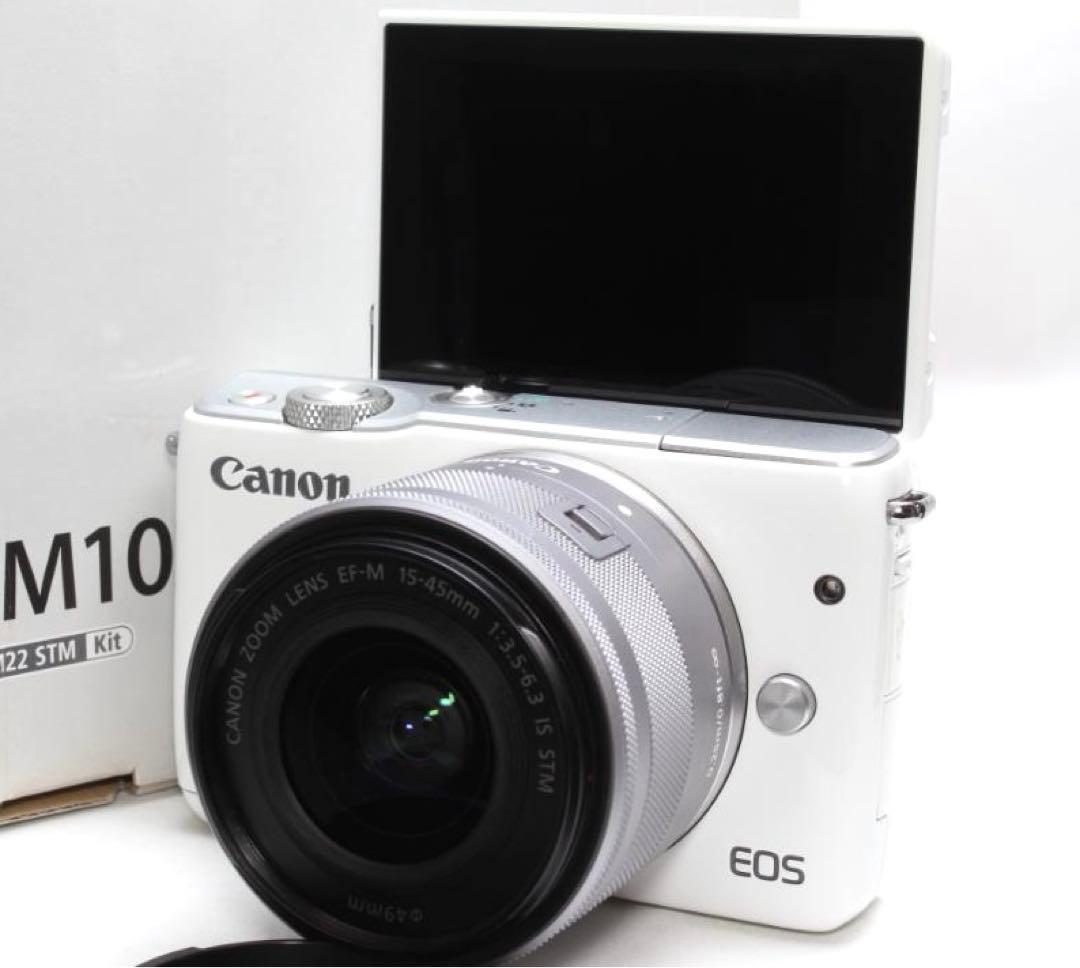 ❤️人気のホワイト Wi-Fi&自撮り❤️Canon EOS M10レンズキット