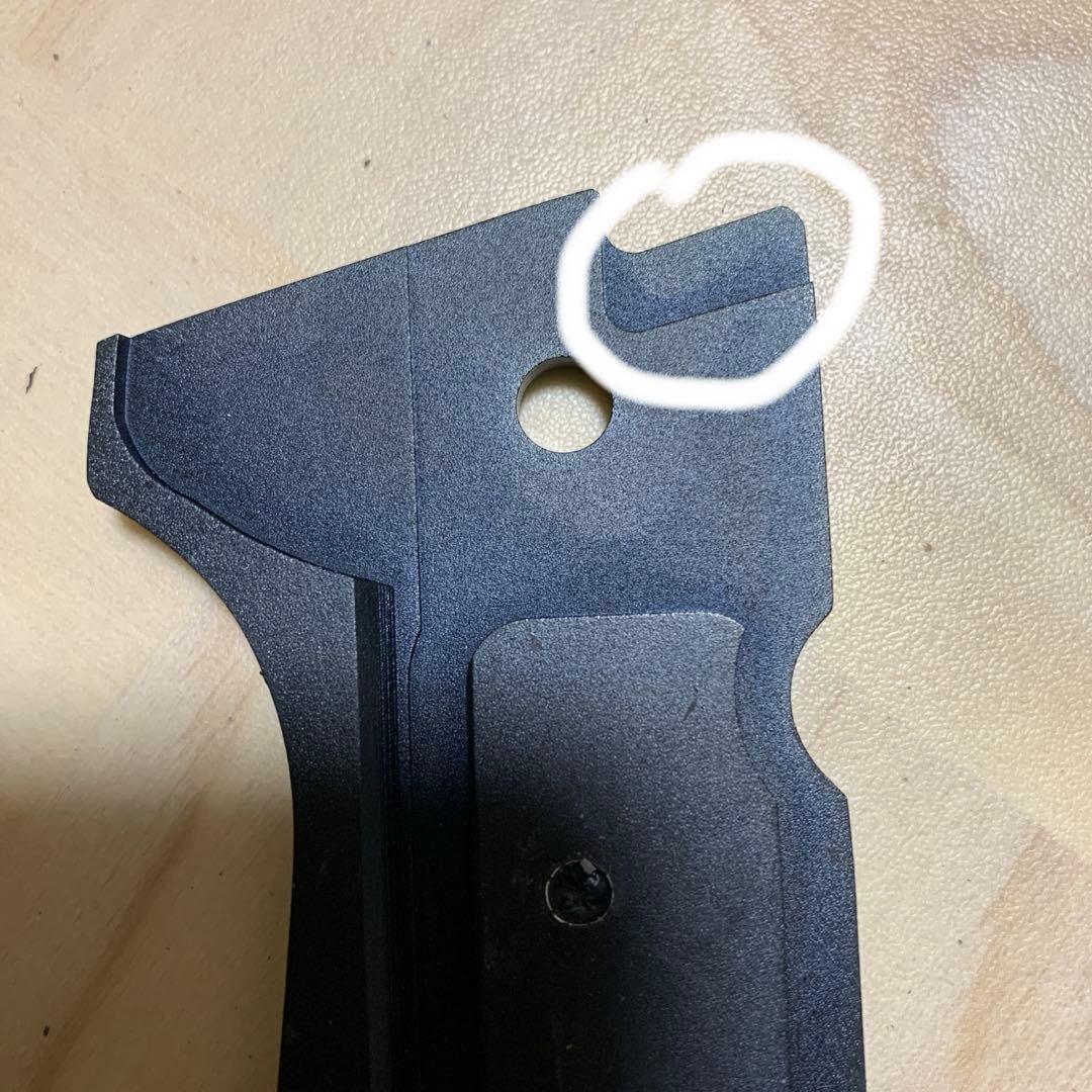 レア物　新品ベレッタ 各社m9用サムライエッジ風アルミグリップ