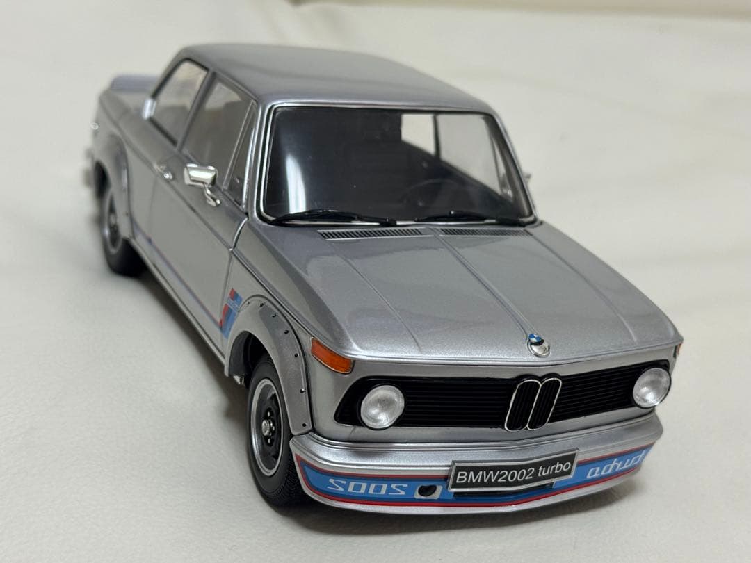 ☆ 京商 BMW 2002 ターボ 1/18 ☆