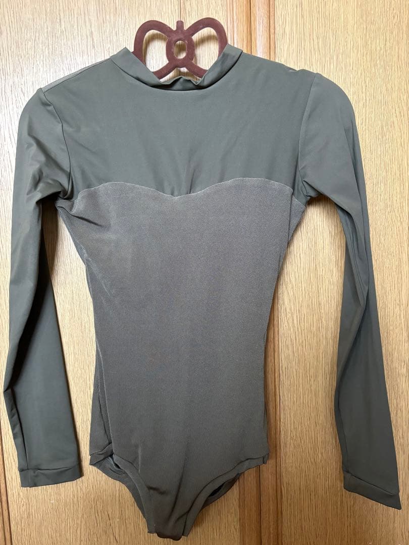 新品未使用人気商品アダルadaluイタリア輸入水着