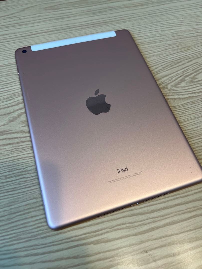 iPad 第6世代 Rose Gold 32GB Wi-Fi