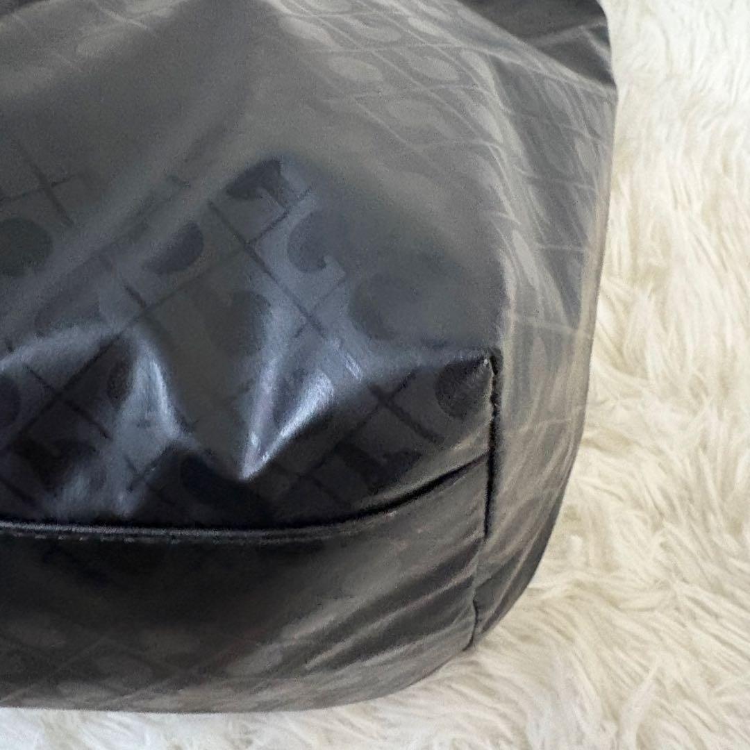 極美品✨ゲラルディーニ　ショルダーバッグ　バイーラ 2way スタッズ ソフティ