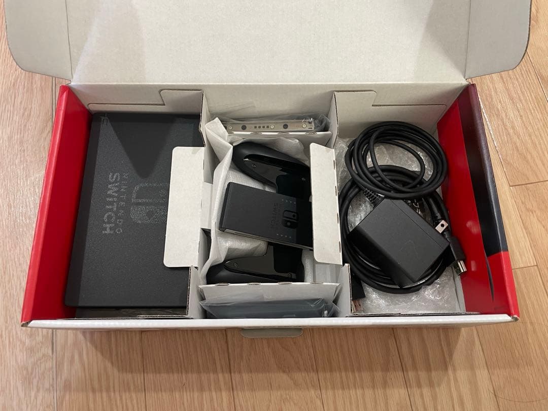 ニンテンドースイッチ　Nintendo Switch 本体