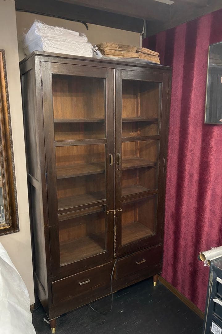 木製ラック ガラス扉付き ダークブラウン - メルカリ