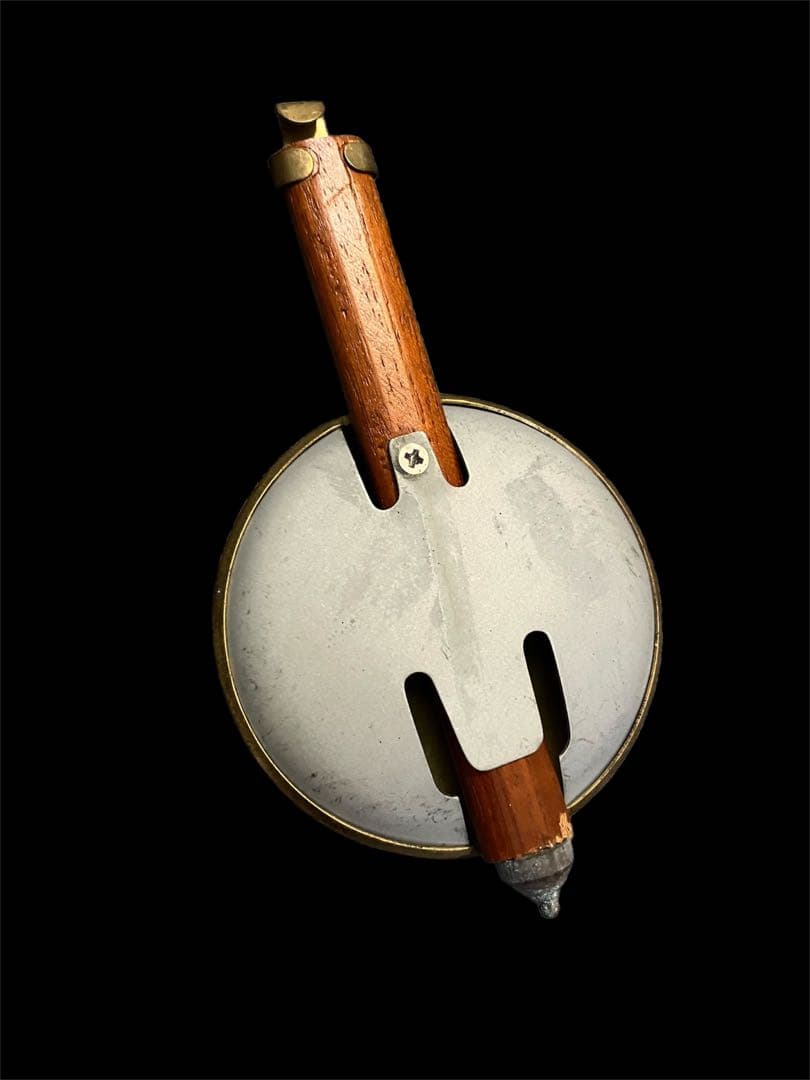 キャメロット　CAMELOT　ローマン文字　カービング　振り子　時計　壁掛け