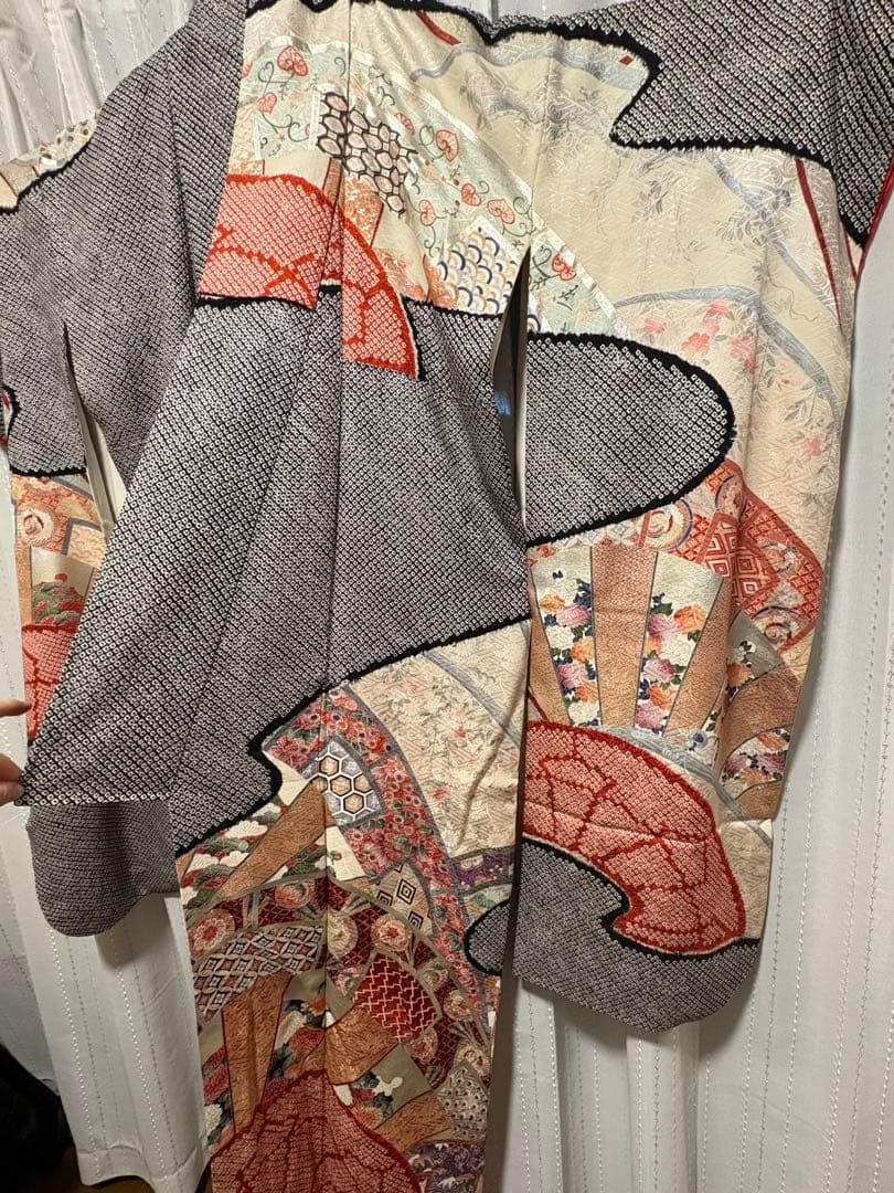 値下げ 伝統的な和装スタイル 希少な総絞りの振袖 帯セット 購入時