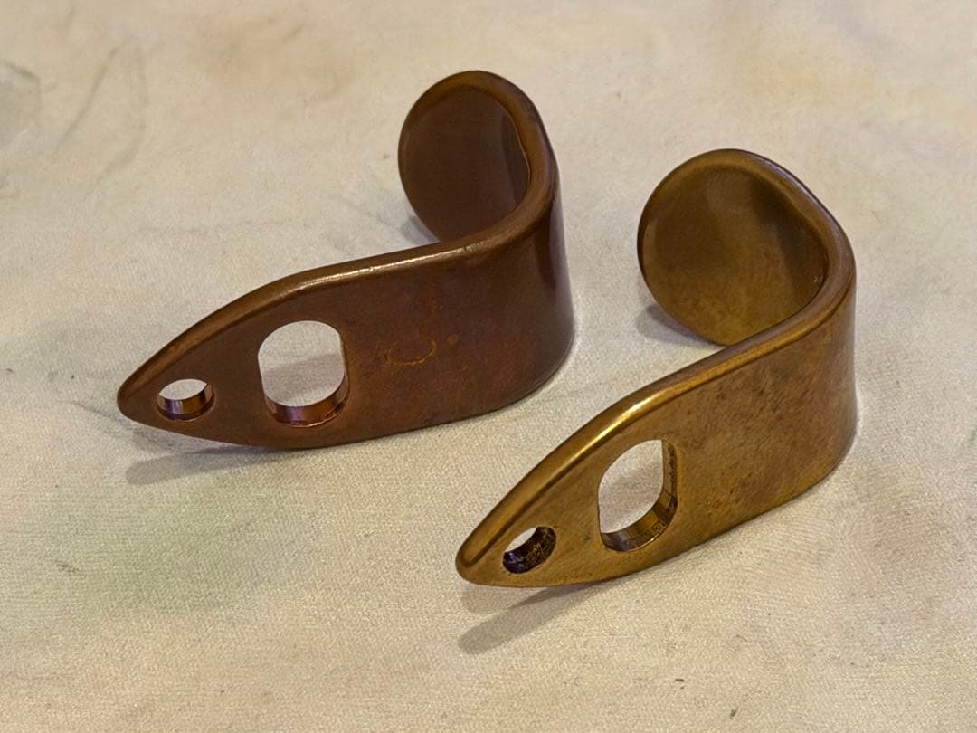 フィルバローン製サックス用サムフックセット