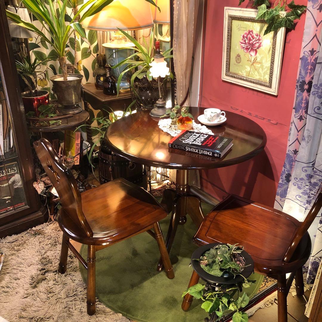 ヴィンテージ 森のサーカス　ラウンドテーブル