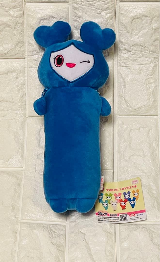 gigo限定 TWICE LOVELYS のびふにゃポーチ ツウィ - メルカリ